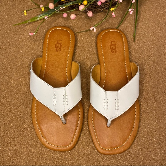 Ugg Carey Flip Flop Leather Sandals Size 6 - Picture 5 of 16